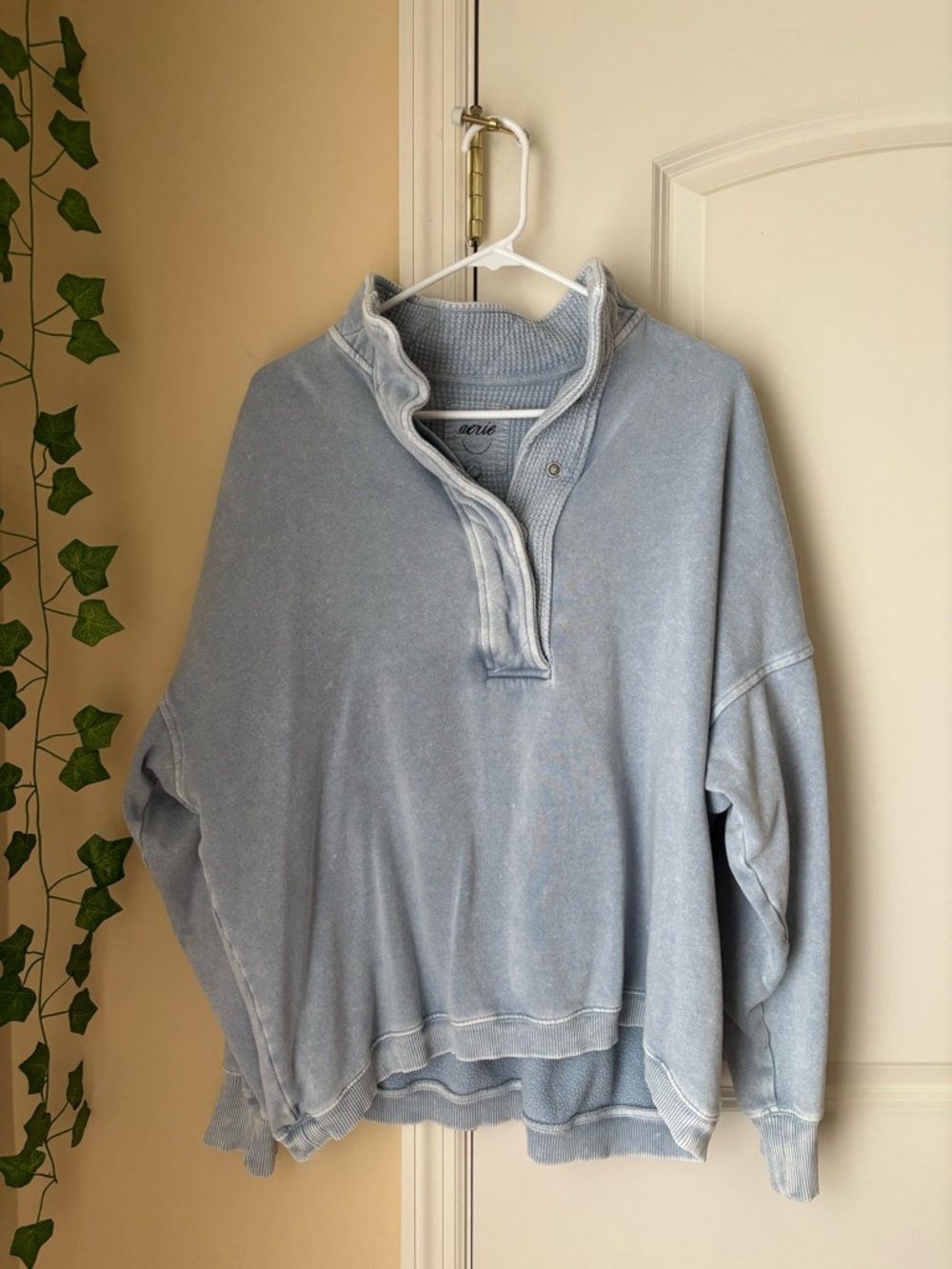 aerie oh snap crewneck sweatshirt